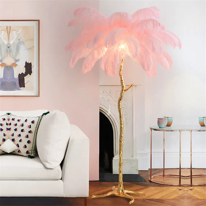 Lampadaire plumes d'autruche rose